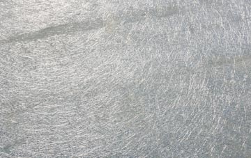 Crossbush laminate fibreglass or shingles?